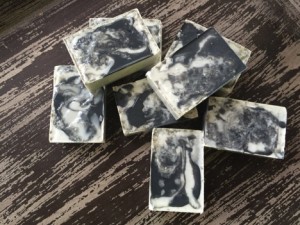 雪松和粘土肥皂食谱8