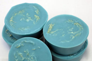 可持续性Month-DIY肥皂块